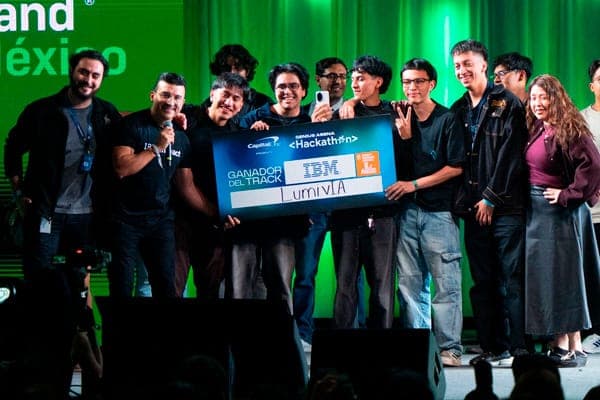 Equipo The 4 ases, ganador del track IBM