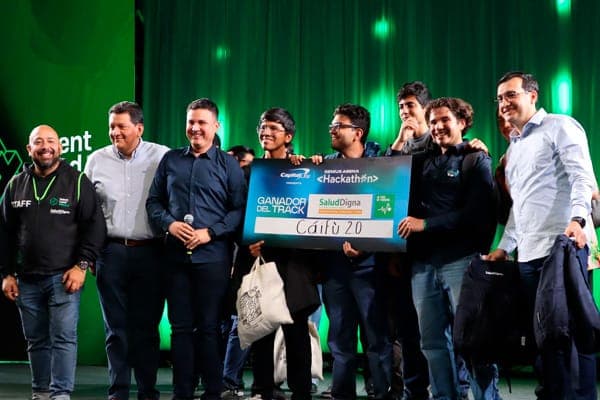 Equipo Cáifù 2.0, ganador del track SaludDigna